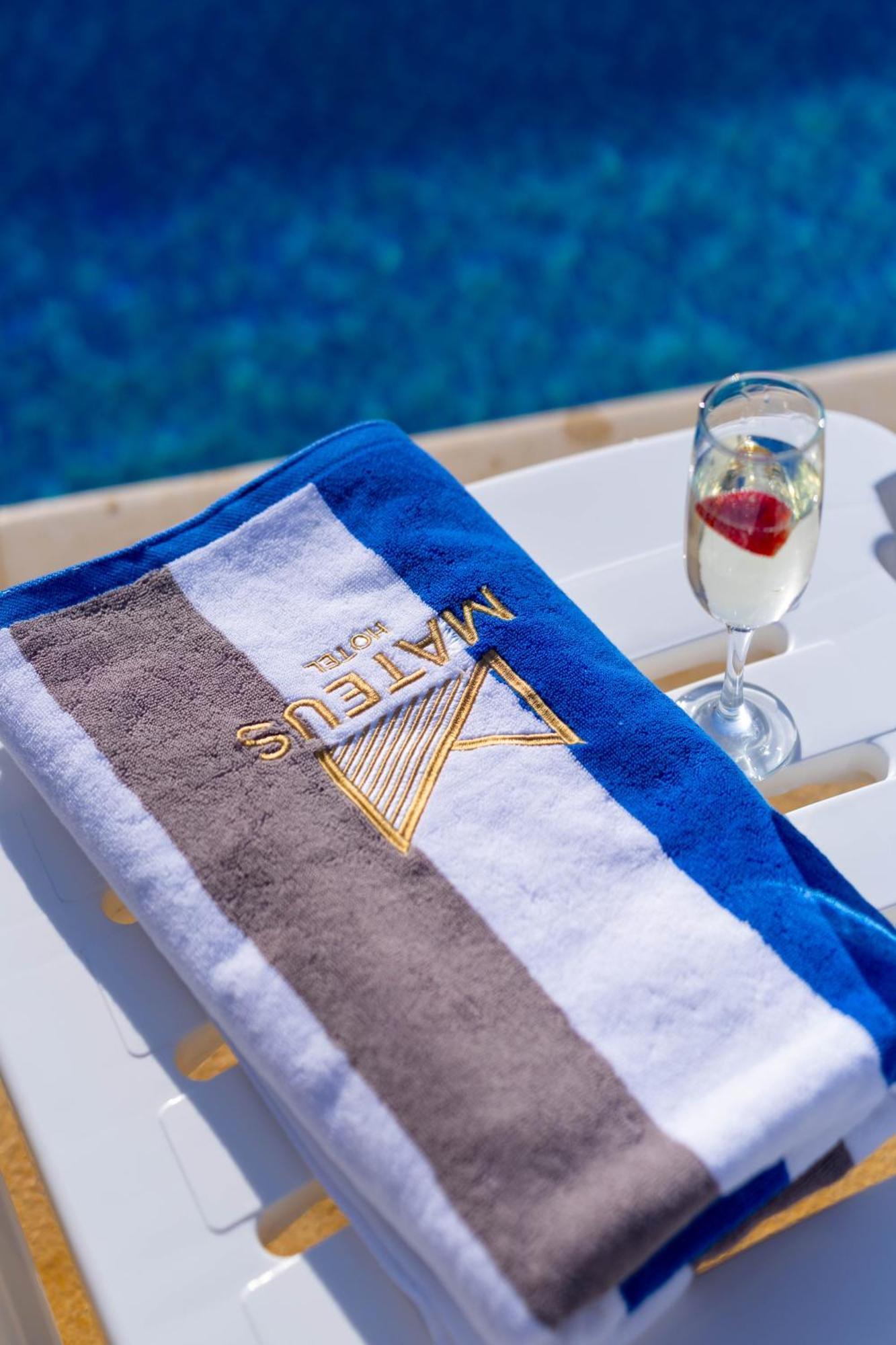 Mateus Hotel & Pool Джуния Экстерьер фото